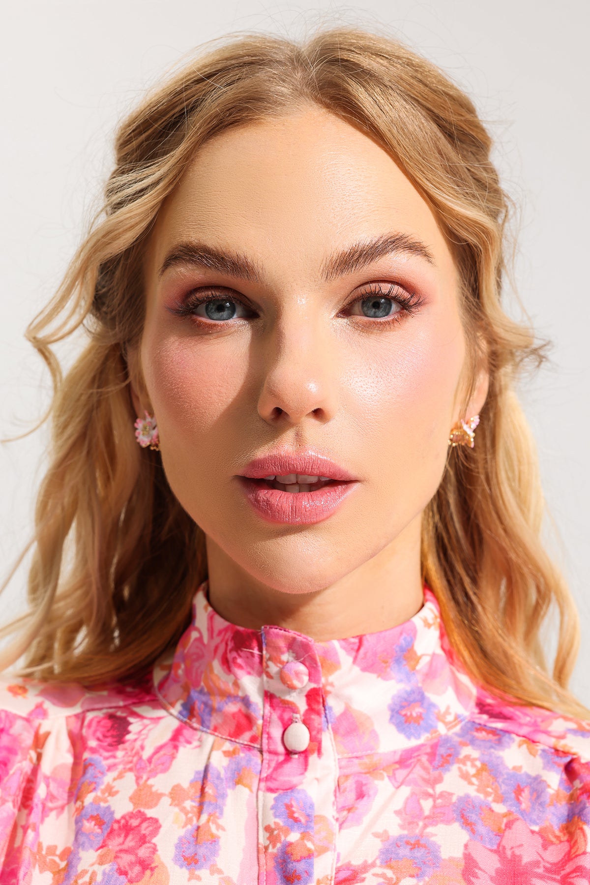 Floral Shape Metal Earrings