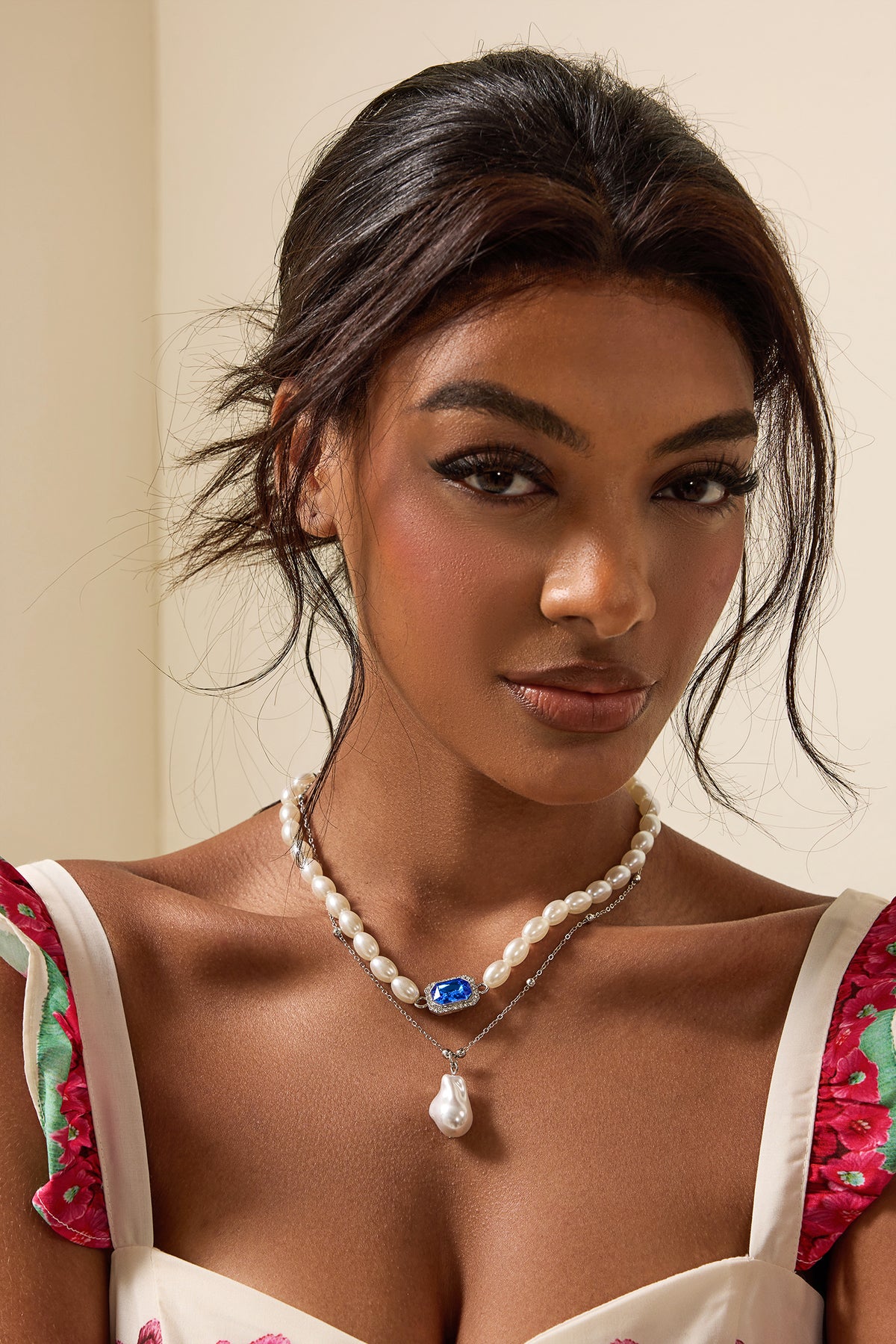Faux Pearl Double Layered Necklace