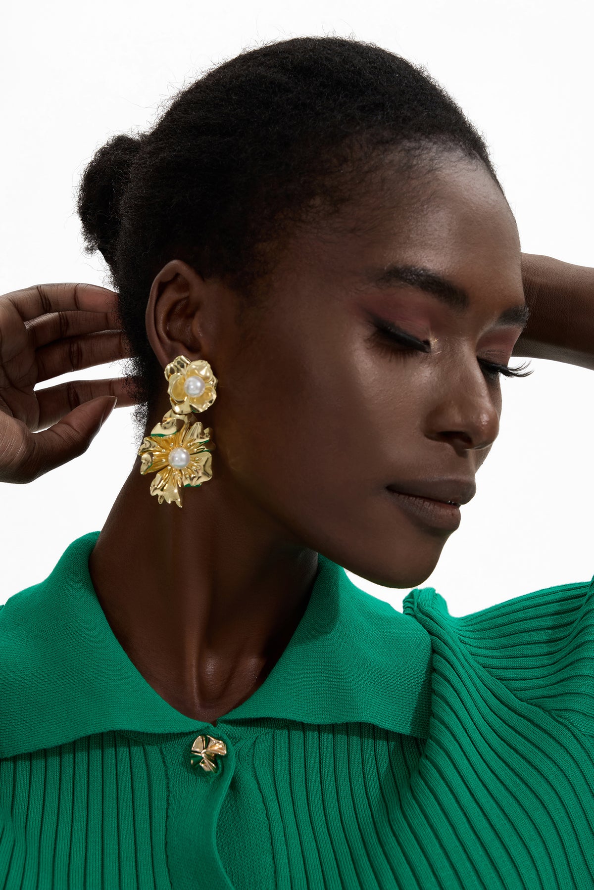 Flower Shape Faux Pearl Metal Earrings