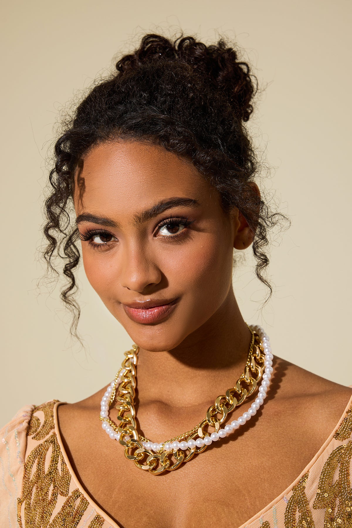 Faux Pearl Metal Chain Multi-Layered Necklace