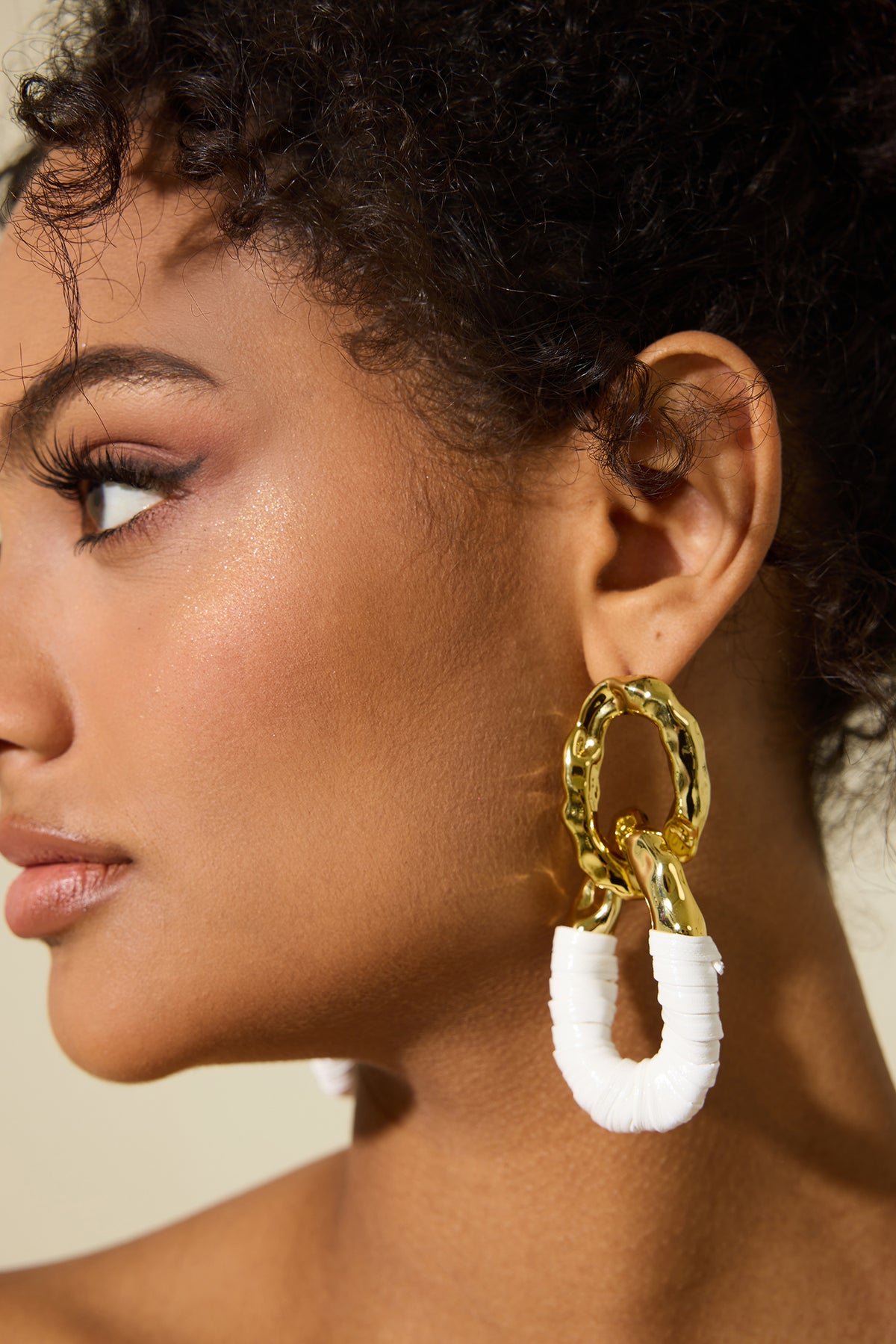 Oval Metal Contrast Color Drop Earrings