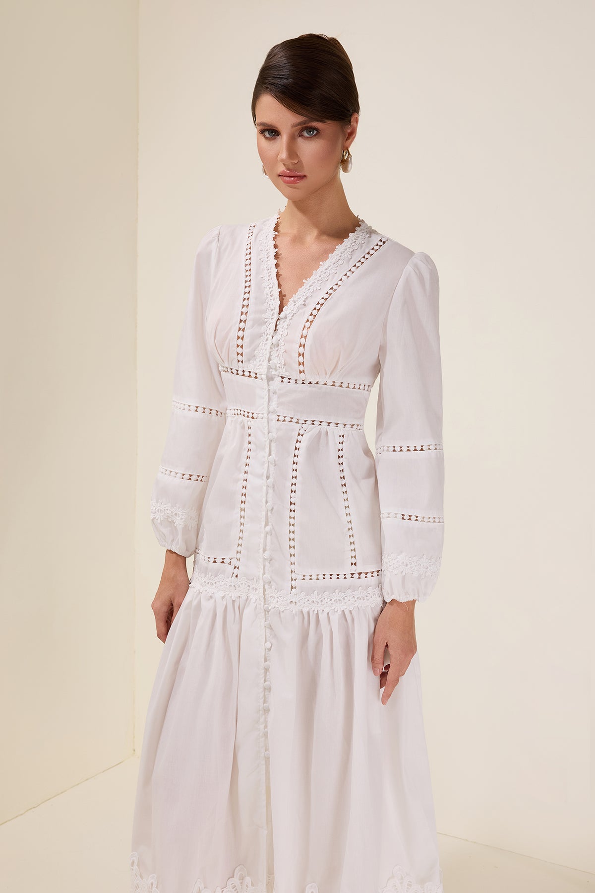 Lace Single Breasted Lantern Sleeve Midi Dress