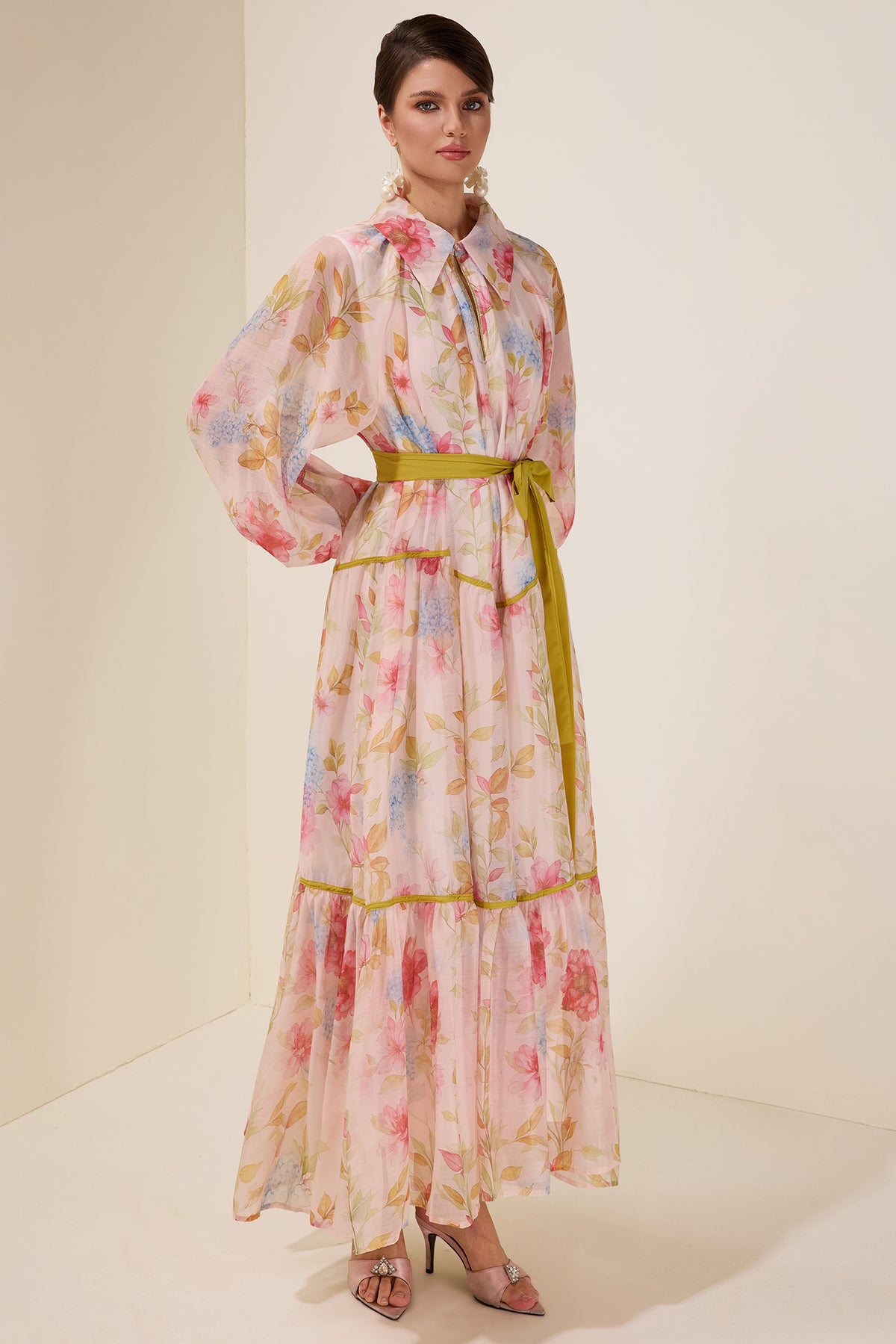 Floral Flapped Lantern Sleeve Midi Dress