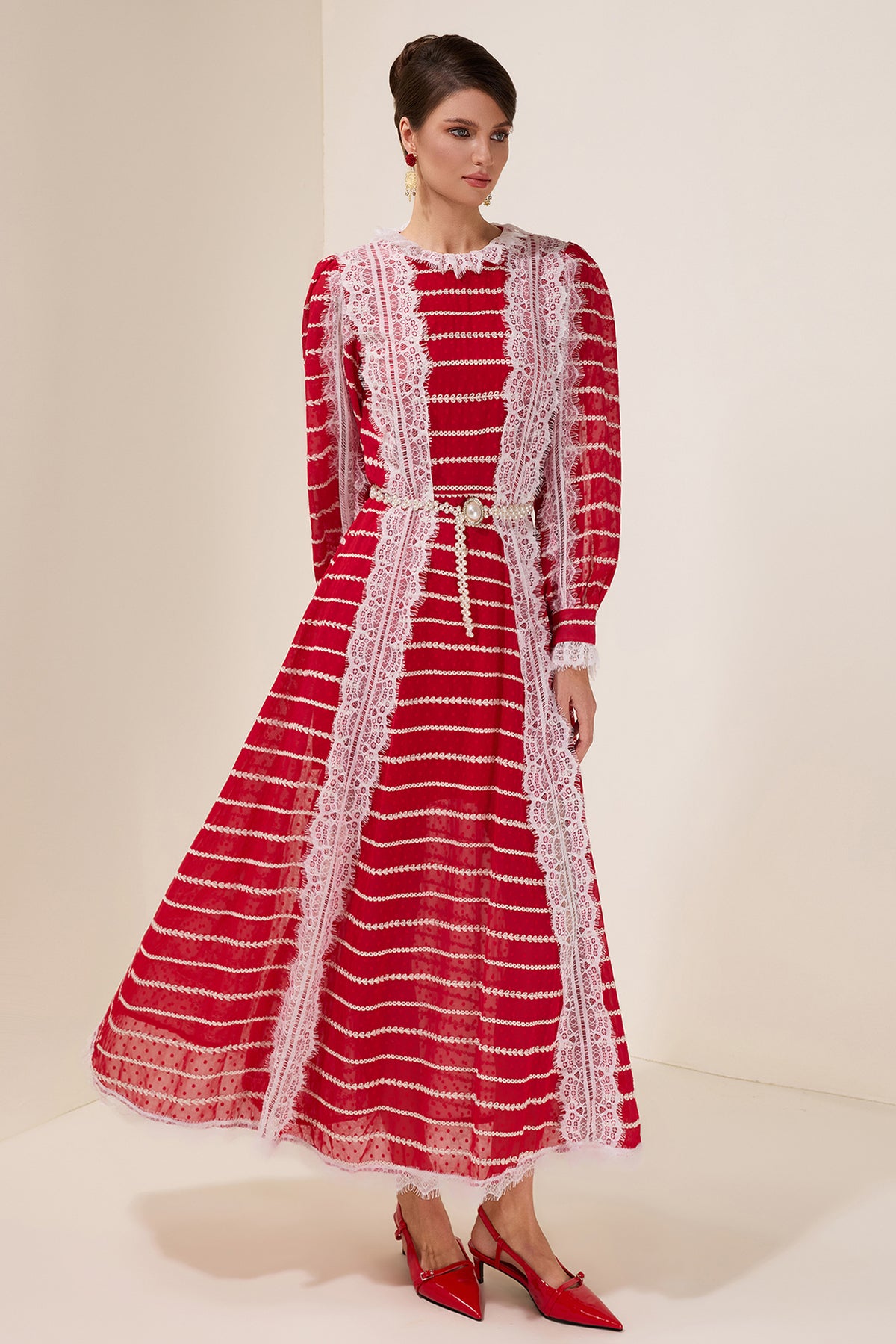 Lace Splicing Embroidered Long Sleeve Maxi Dress With Belt