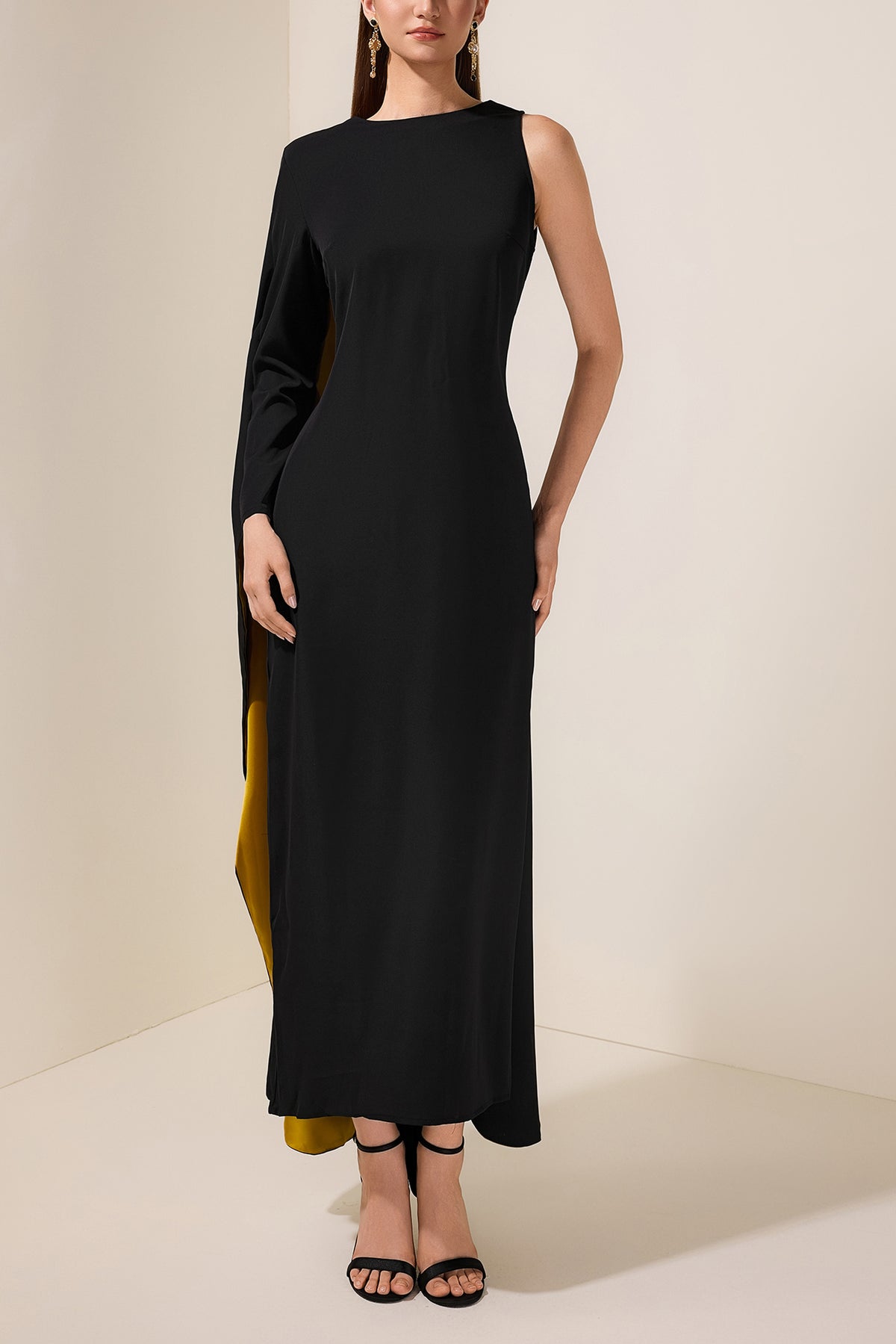 Contrast Color One Sleeve Maxi Dress