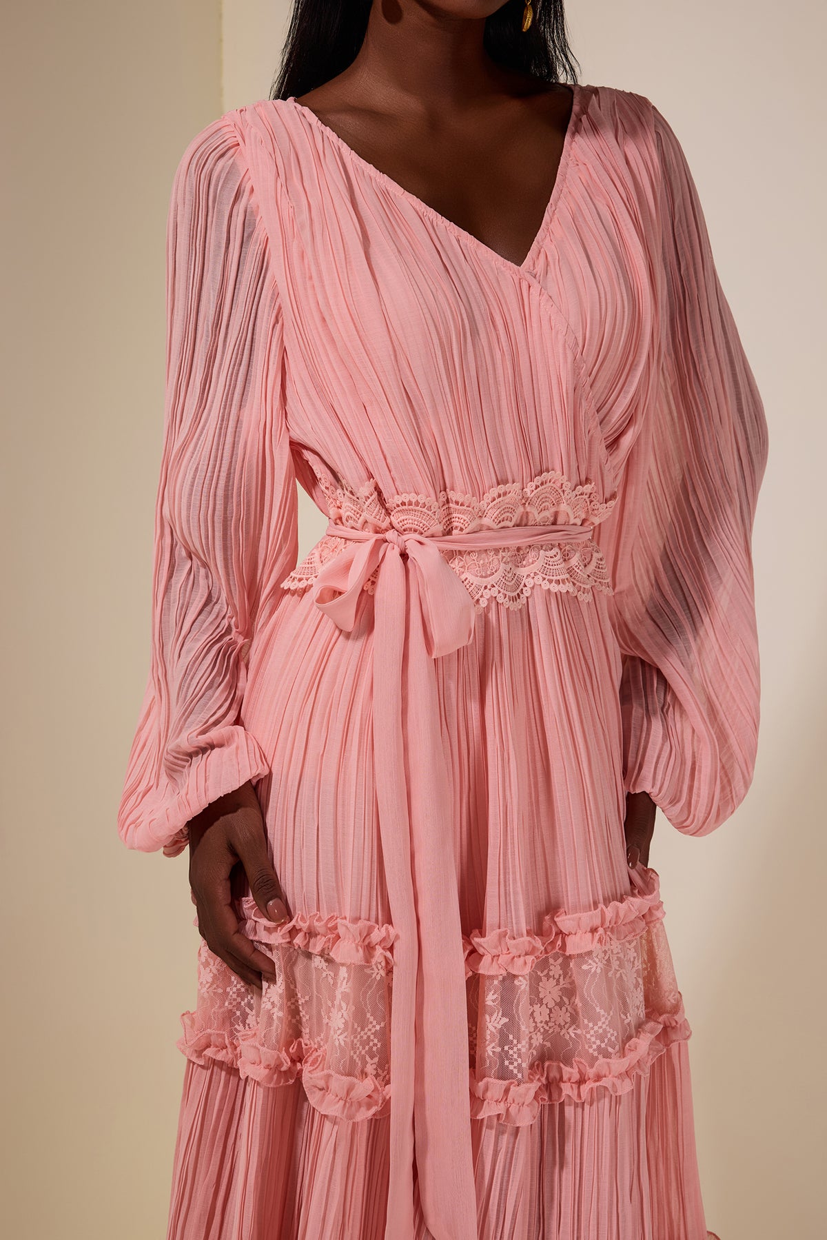 Chiffon Splicing Lace V Neck Midi Dress With Belt