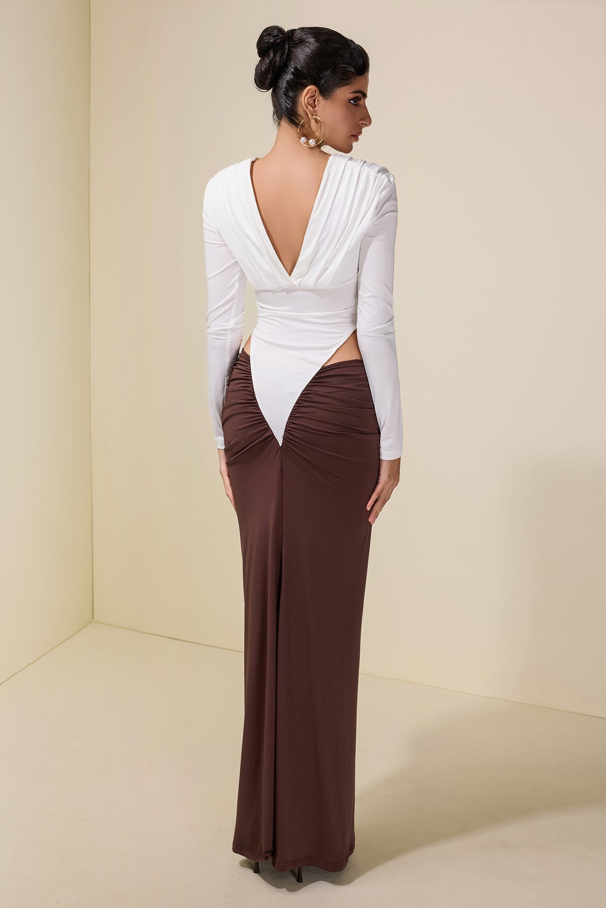Jersey Contrast Color Cut-Out Maxi Dress