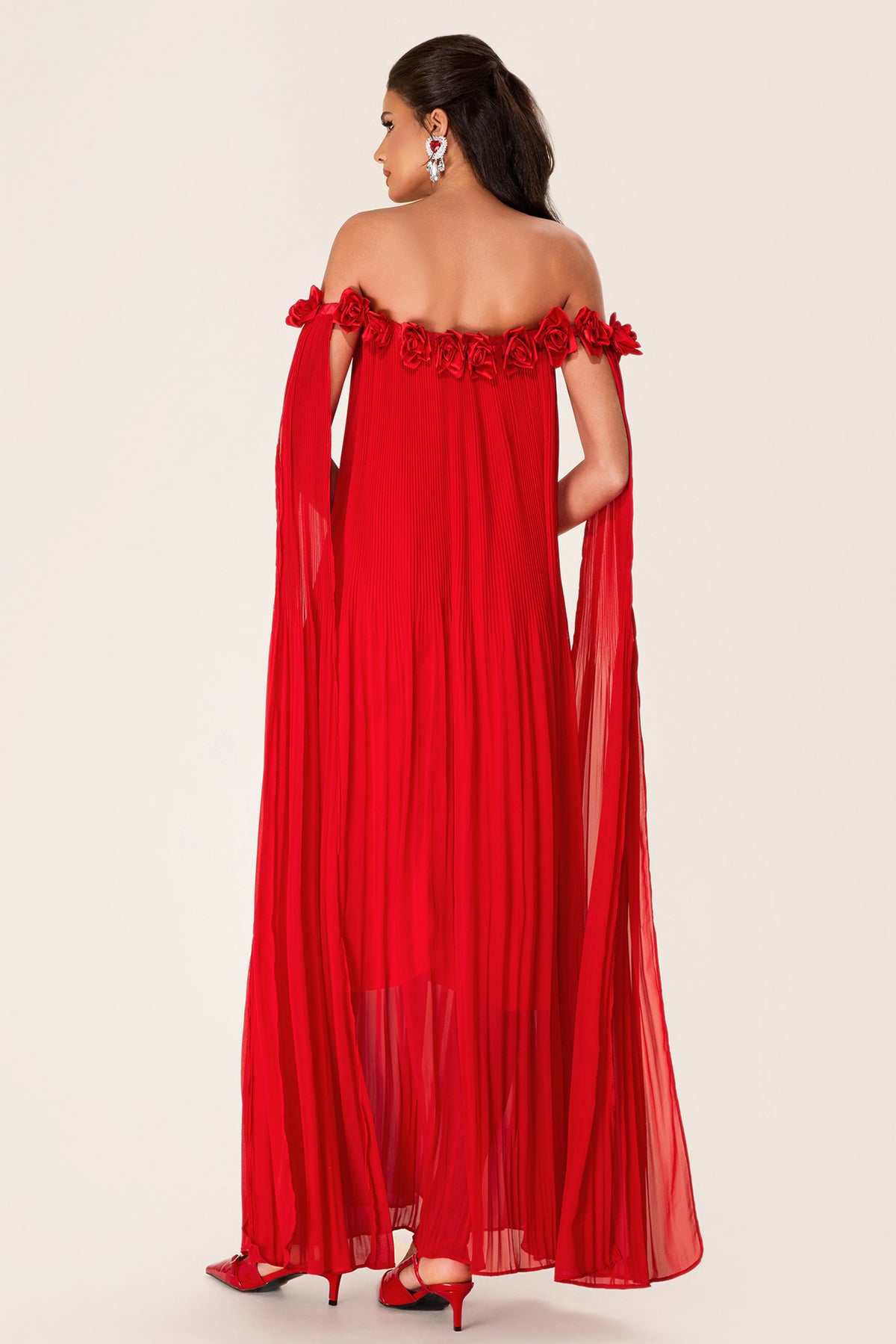 3D Flower Chiffon Off-Shoulder Pleat Maxi Dress