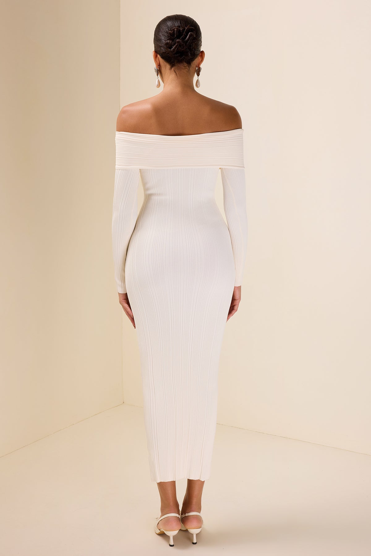 Knit Off-Shoulder Bottom Midi Dress
