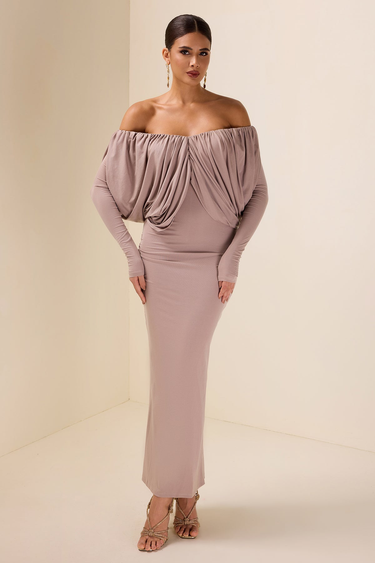 Jersey Gathering Long Sleeve Midi Dress