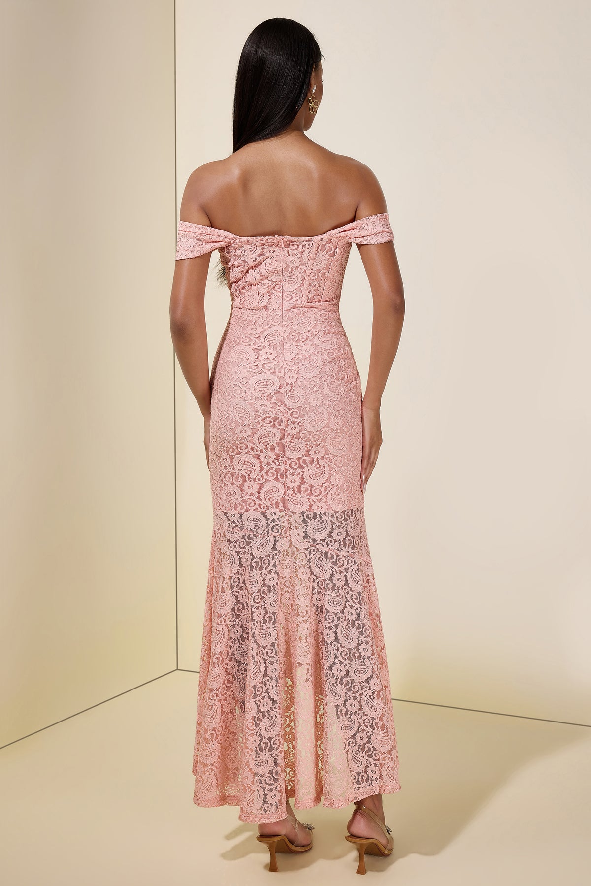 Solid Lace Gathering Midi Dress