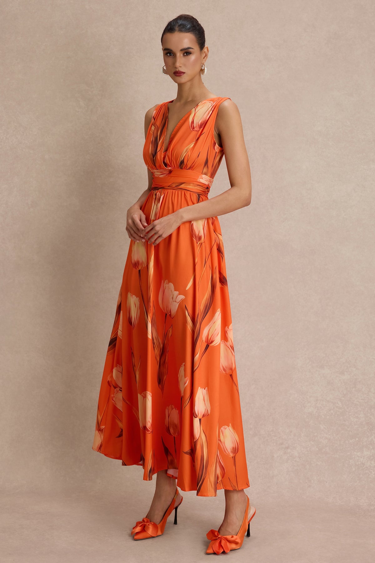 Floral Sleeveless V-Neck Midi Dress