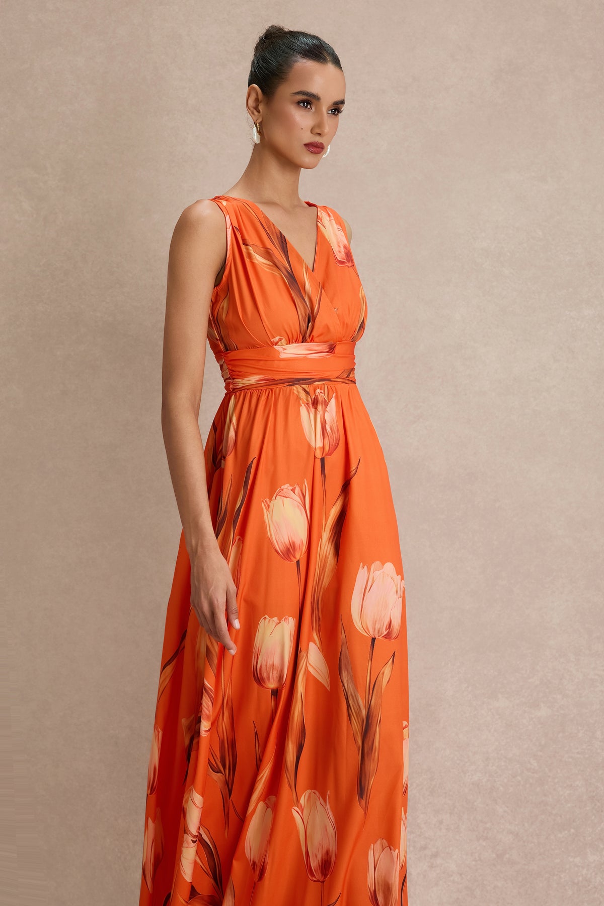 Floral Sleeveless V-Neck Midi Dress