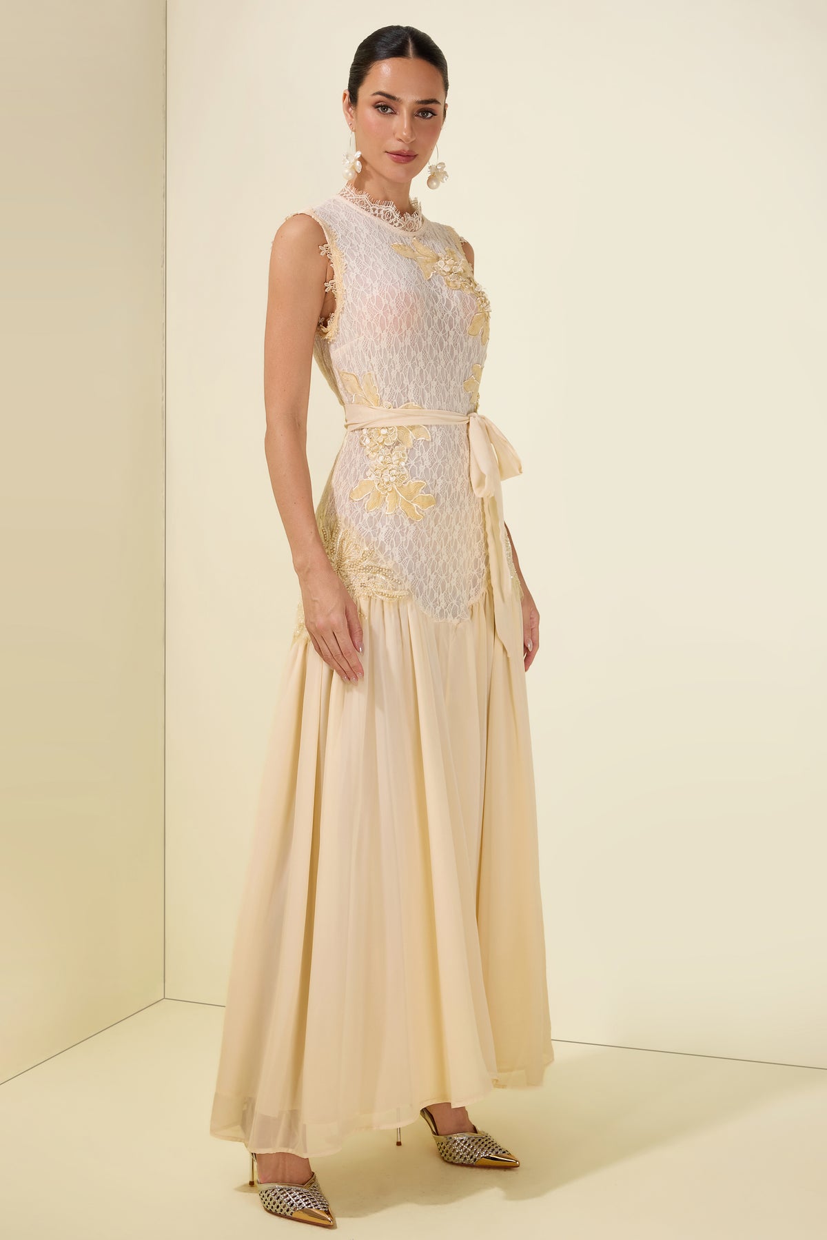 Lace Floral Sleeveless With Belt Midi Dress