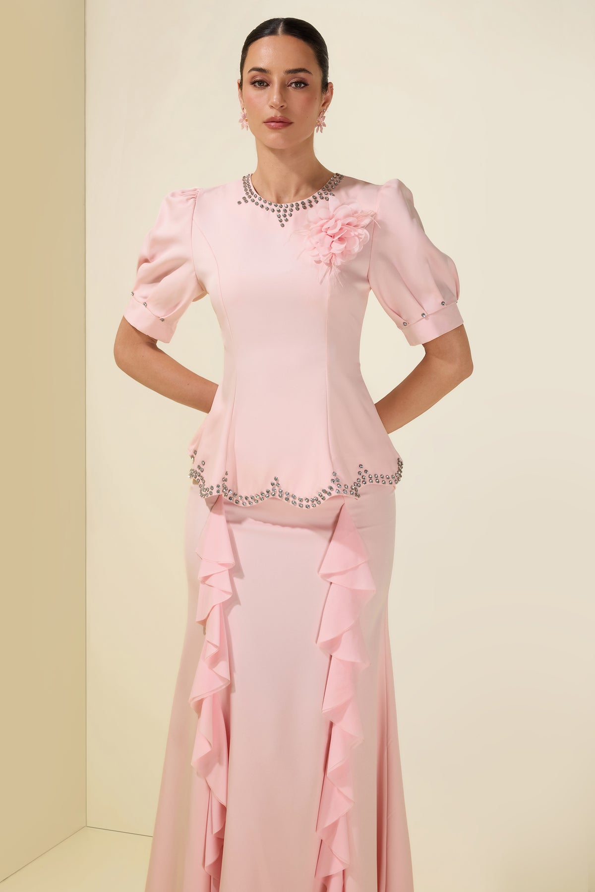 3D Flower Rhinestone Rivets Top & Frill Midi Skirt Set