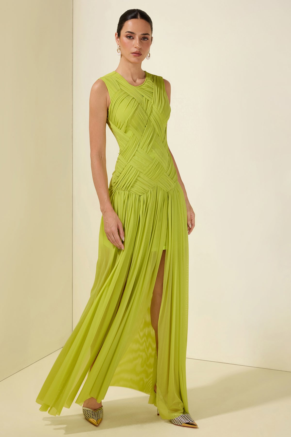 Ruched Solid Sleeveless Maxi Dress