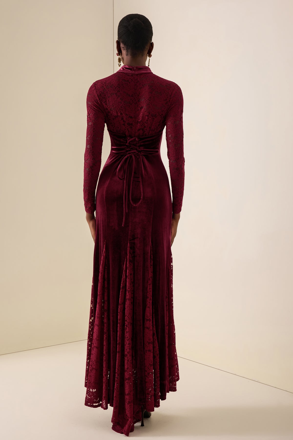 Lace Splicing Velvet Maxi Dress
