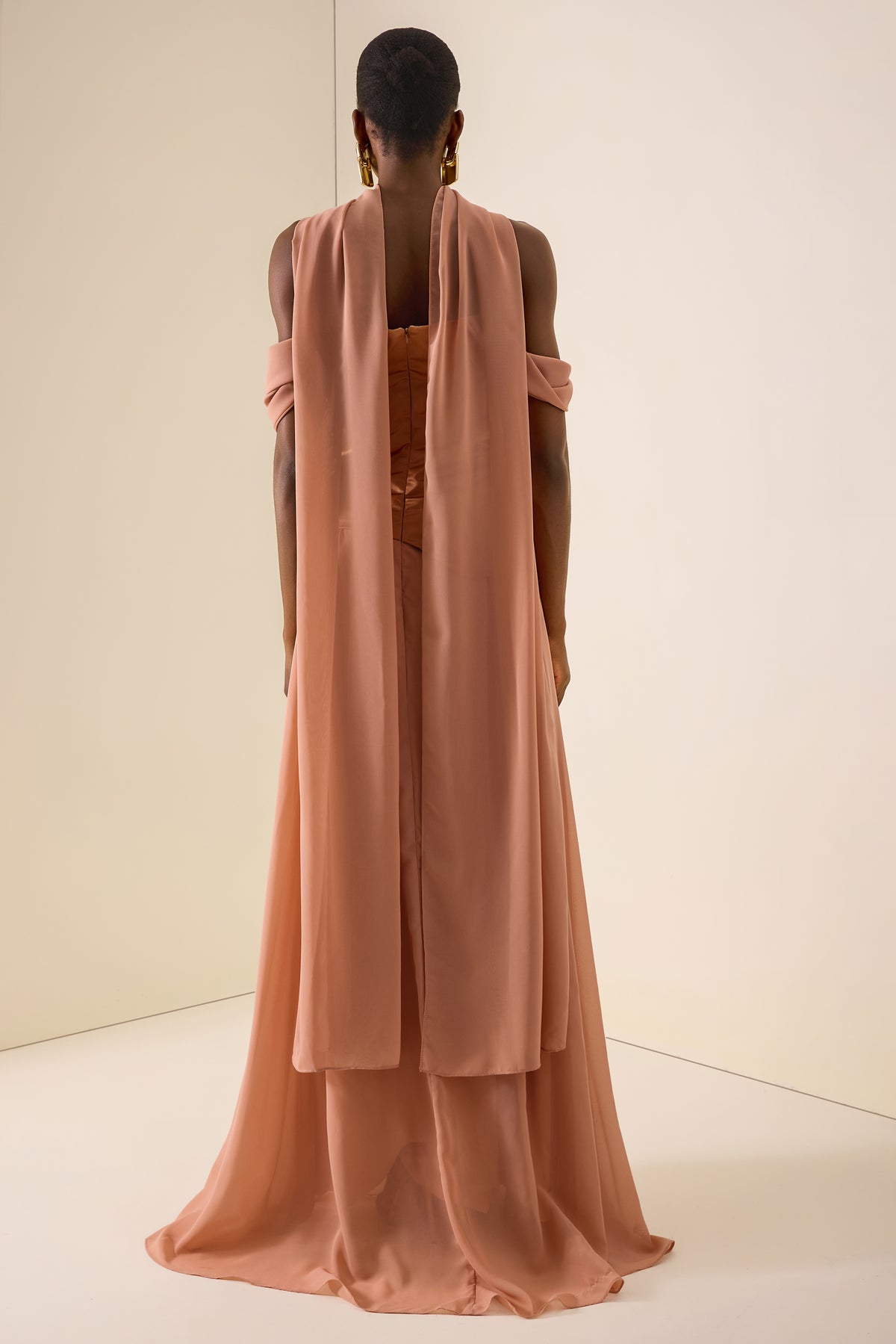 Ruched Off Shoulder Maxi Dress With Ribbon
