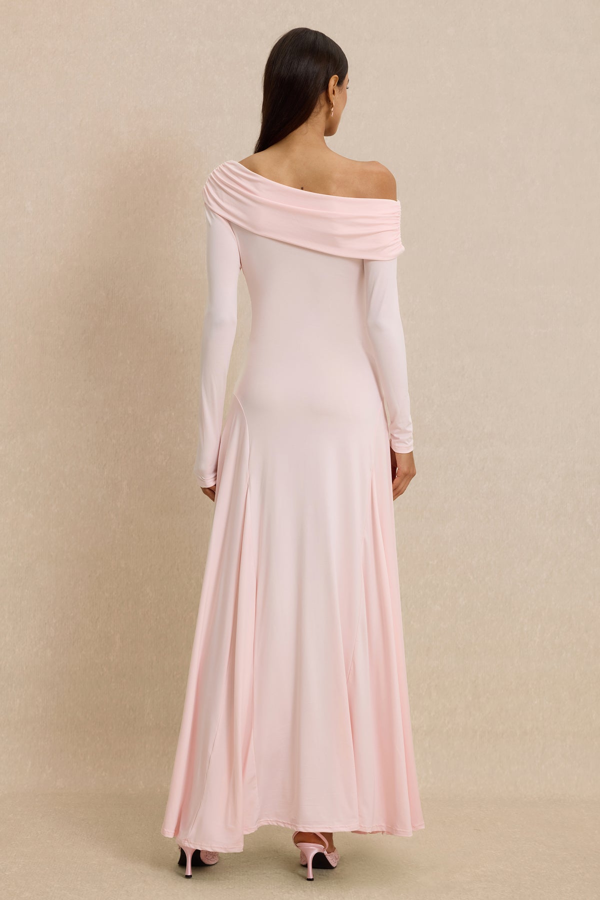 Solid Skew Collar Gathering Maxi Dress