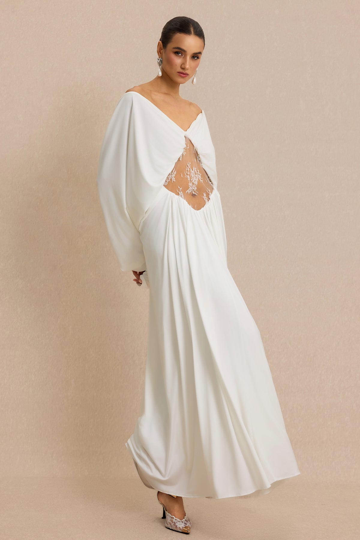 Lace Faux Pearl Gathering Maxi Dress