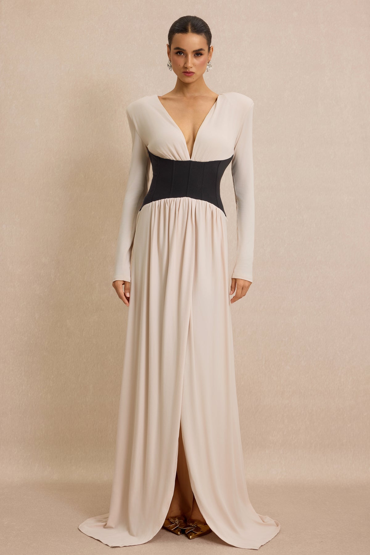 Contrast Color Gathering V-Neck Maxi Dress