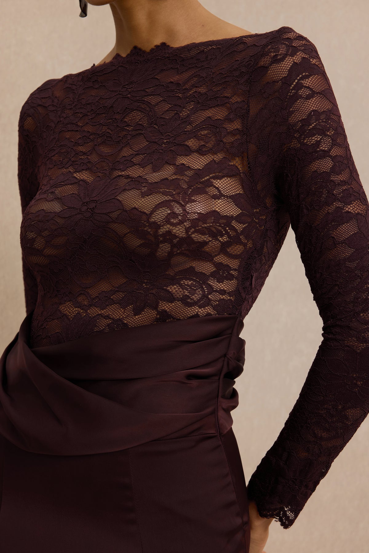 Lace Splicing Satin Long Sleeve Maxi Dress