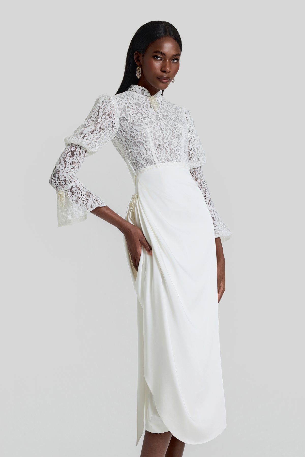 Lace Splicing Pleated Midi Dress