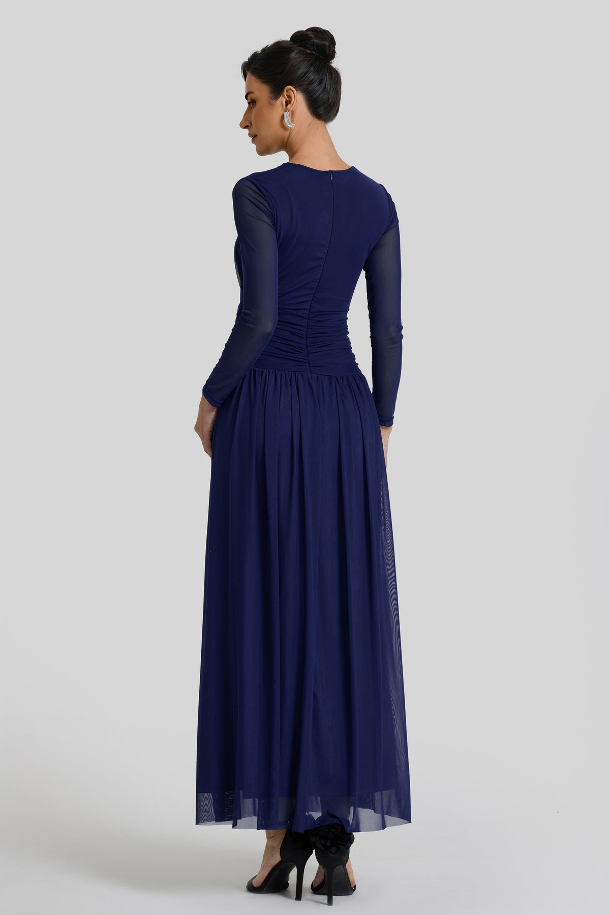 Solid Gathering Knotted Midi Dress