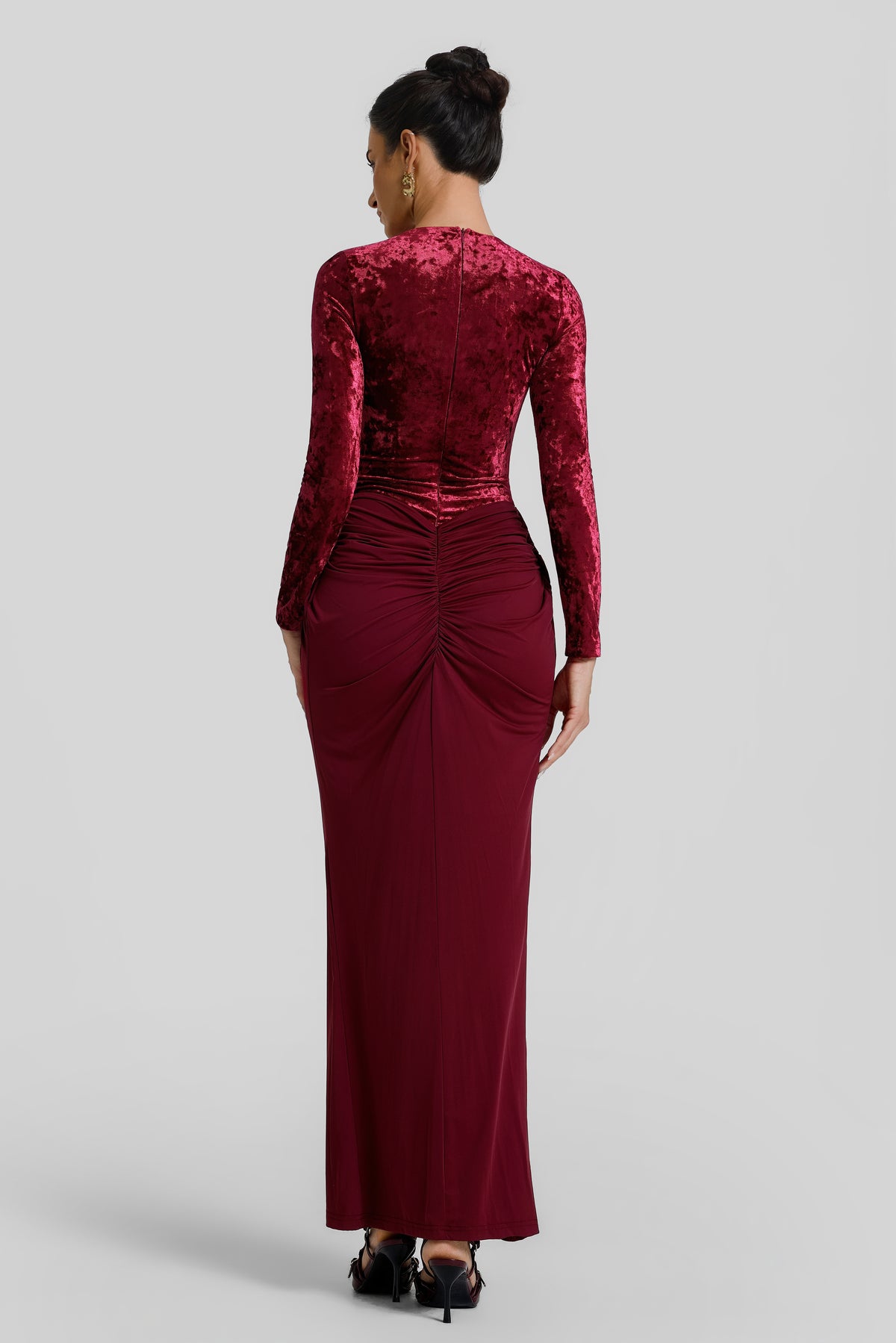 Velvet Round Neck Gathering Maxi Dress