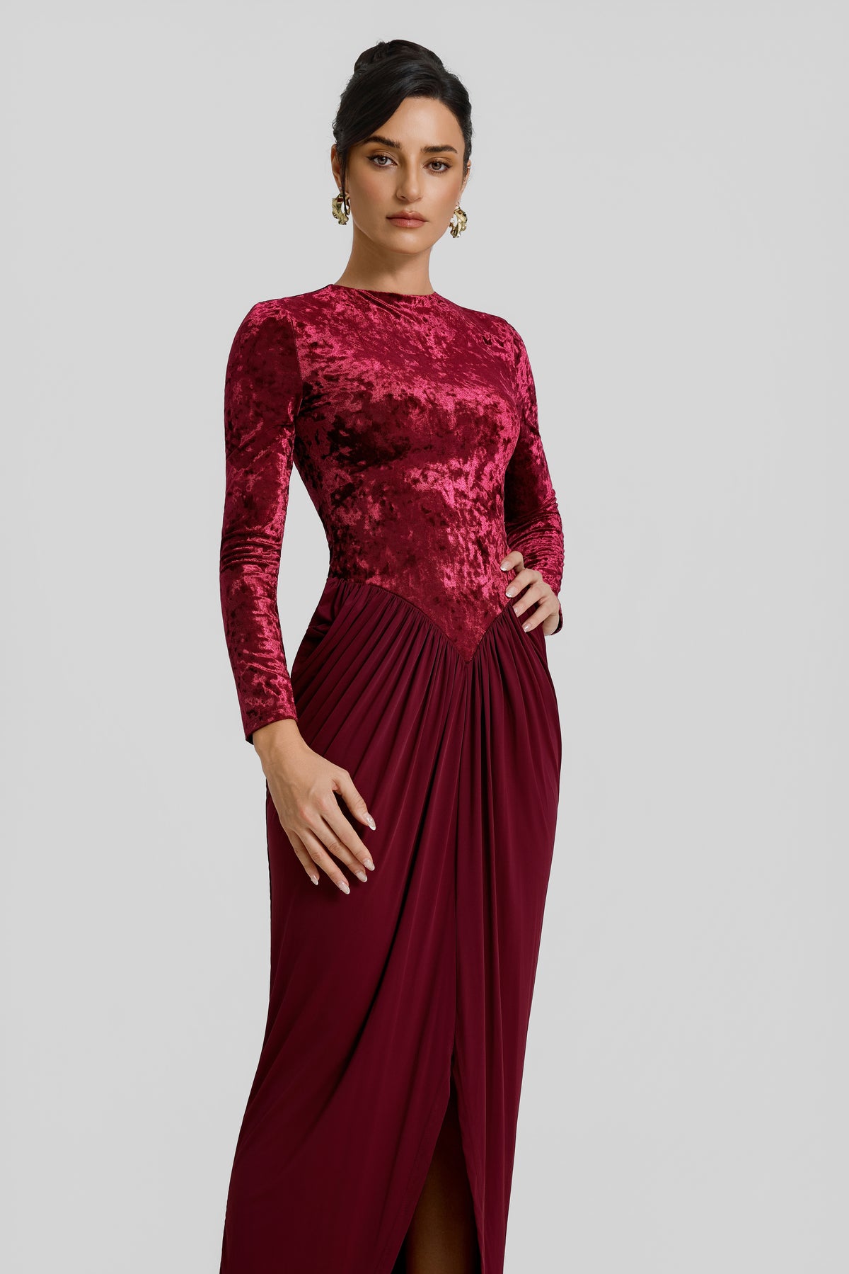 Velvet Round Neck Gathering Maxi Dress