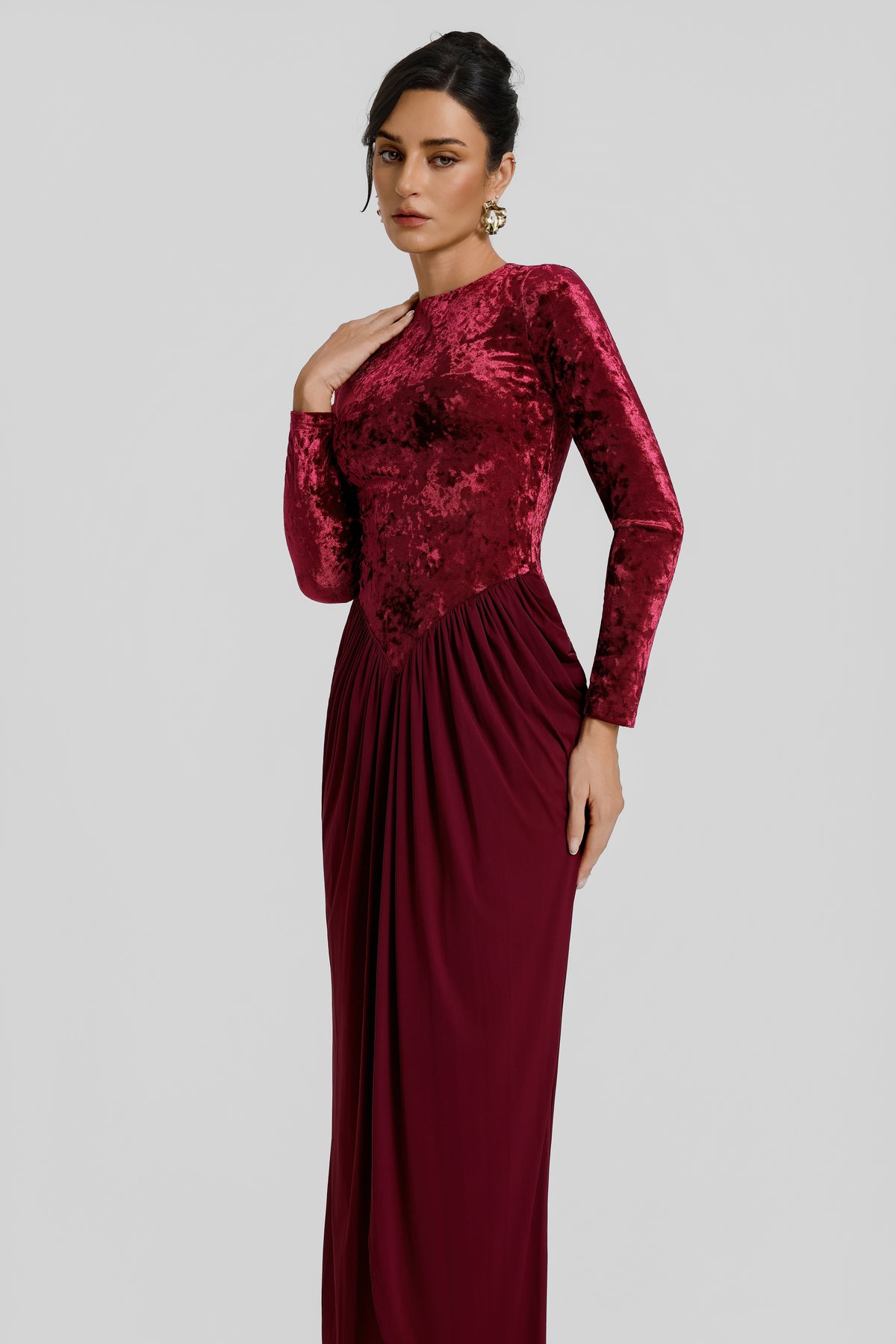 Velvet Round Neck Gathering Maxi Dress