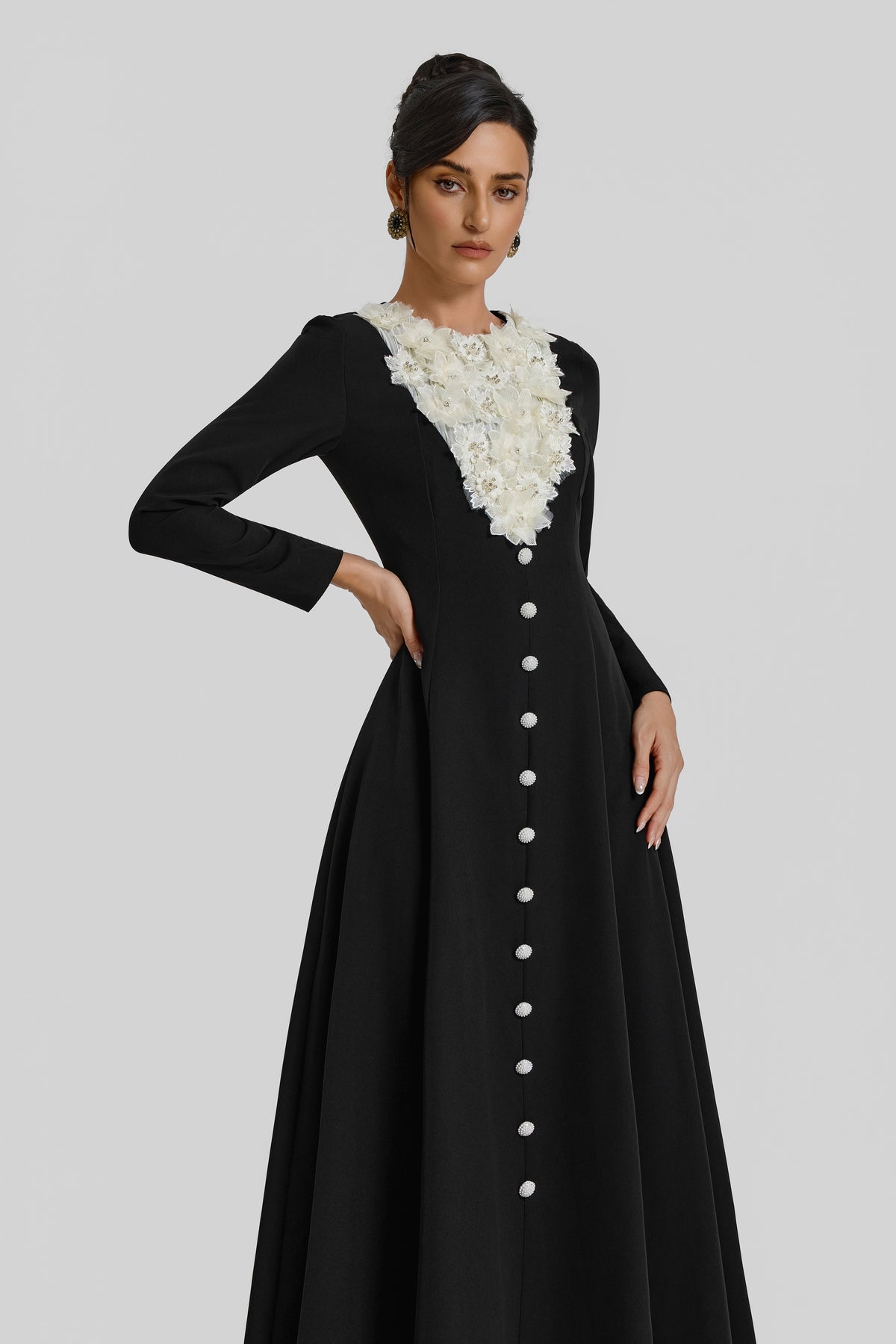 3D Flower Contrast Color Button Maxi Dress
