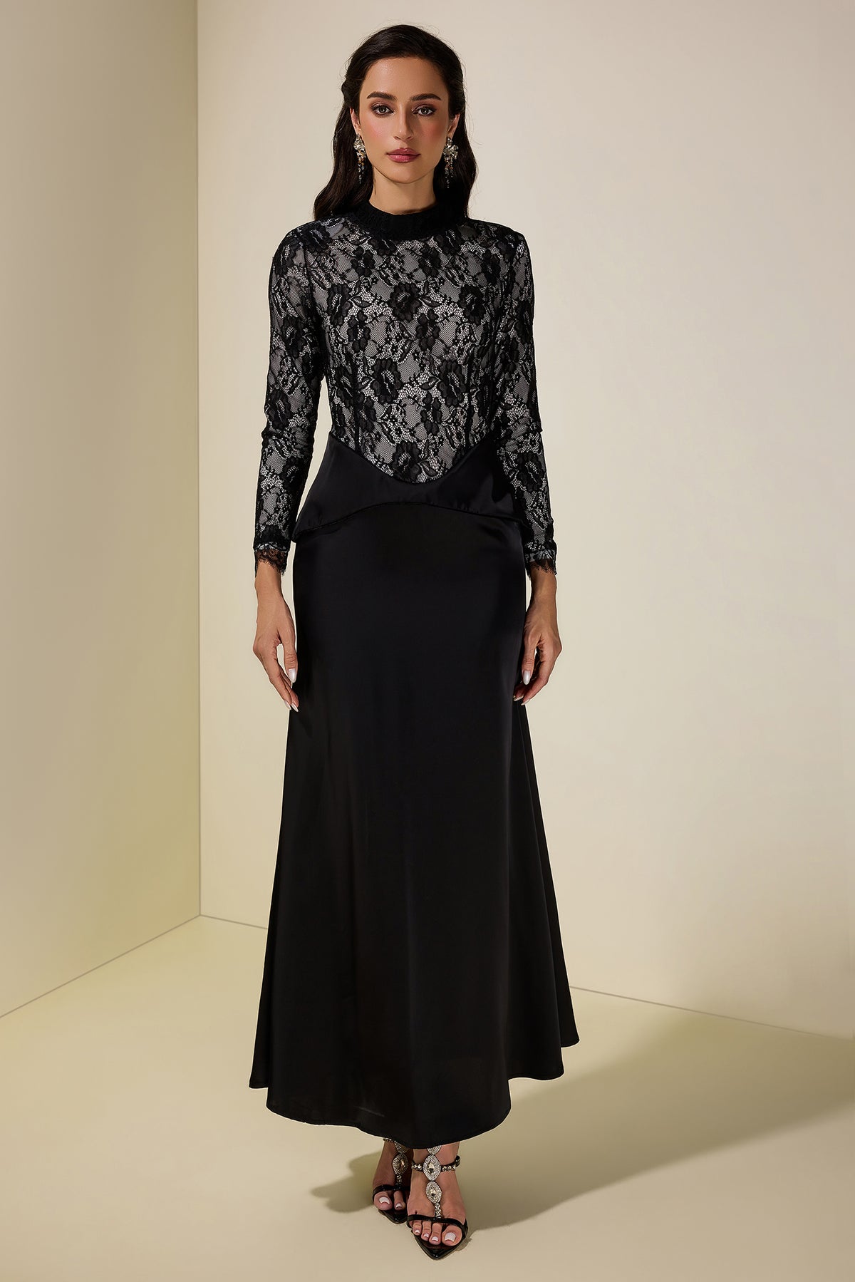 Satin Splicing Lace Long Sleeve Maxi Dress