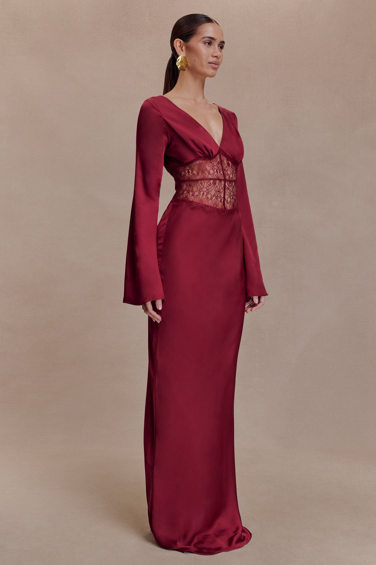 Long Sleeve V-Neck Lace Maxi Dress