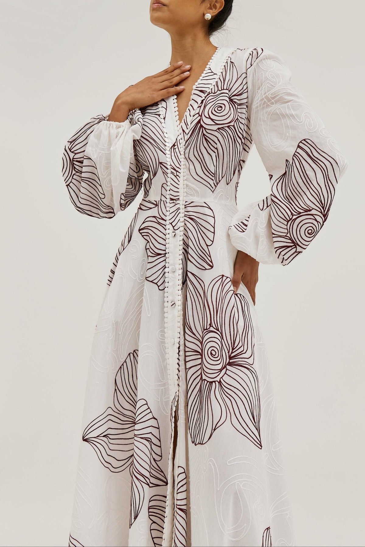 Embroidery Lace-Up V-Neck Midi Dress