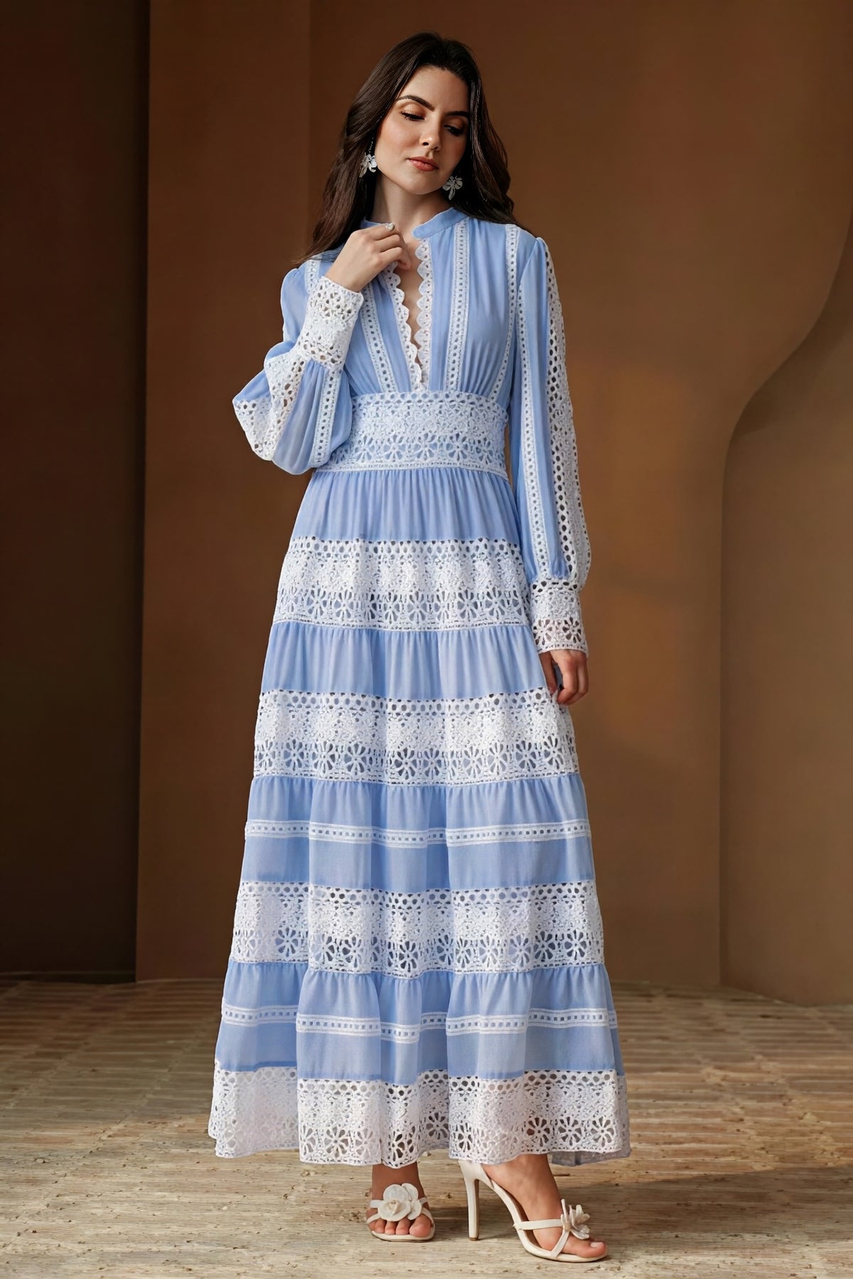 Lace Splicing Lantern Sleeve Midi Dress