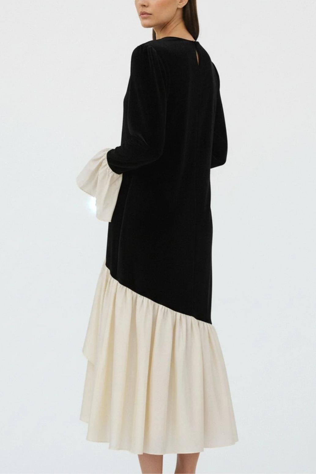 Contrast Color Velvet Bell Sleeve Midi Dress