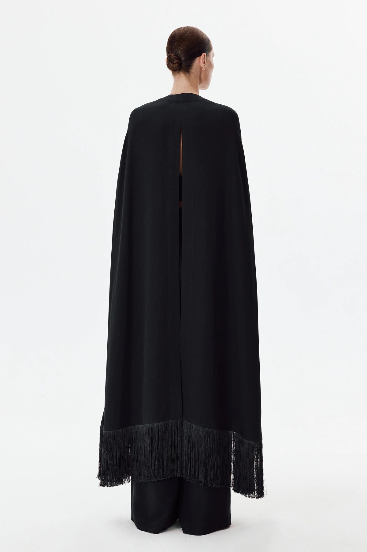  Solid Tassel Hem Long Cape