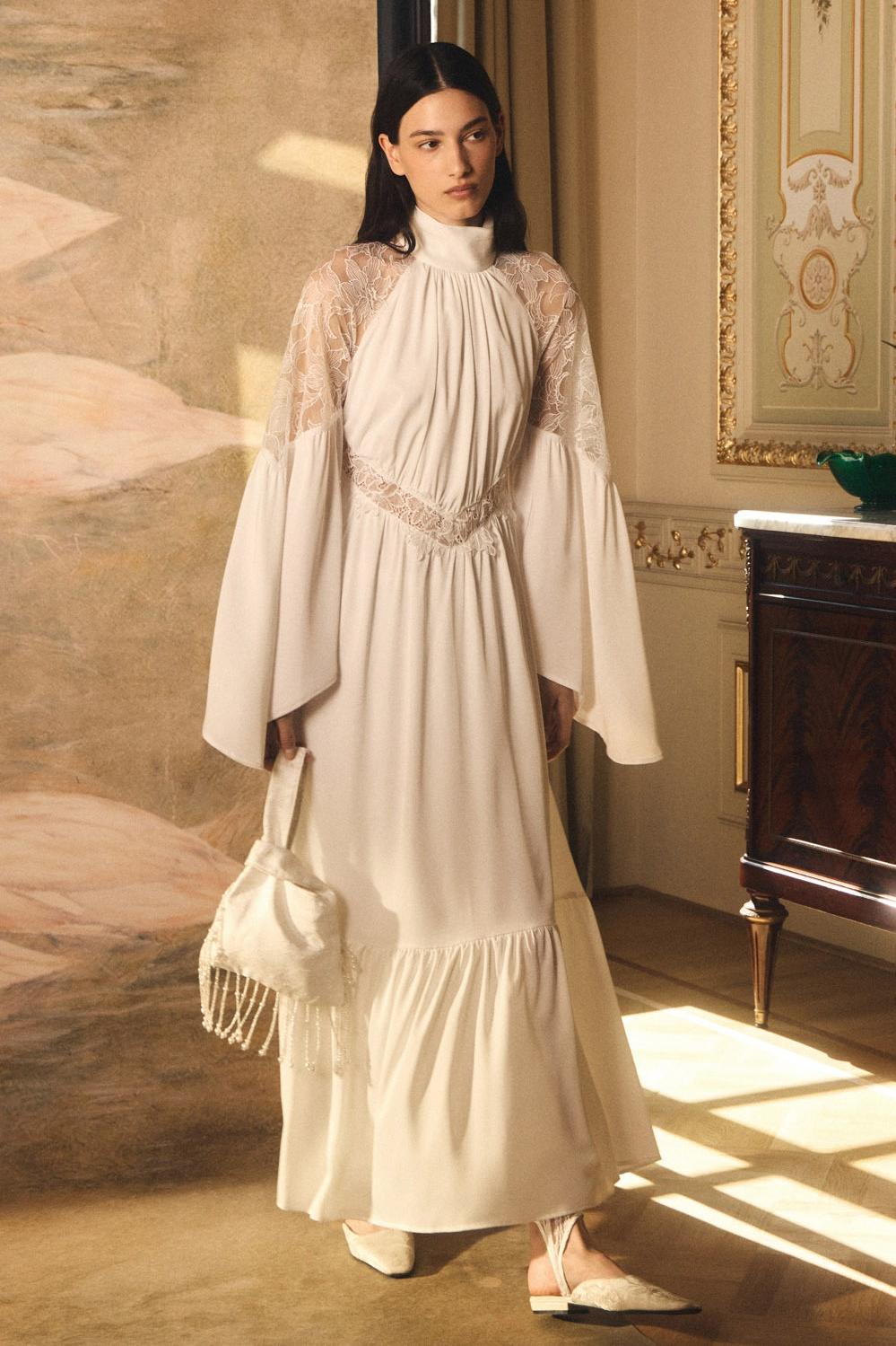 Lace Splicing High Neck Bell Sleeve Midi Dress