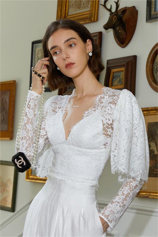 Long Sleeve V-Neck Lace Top White