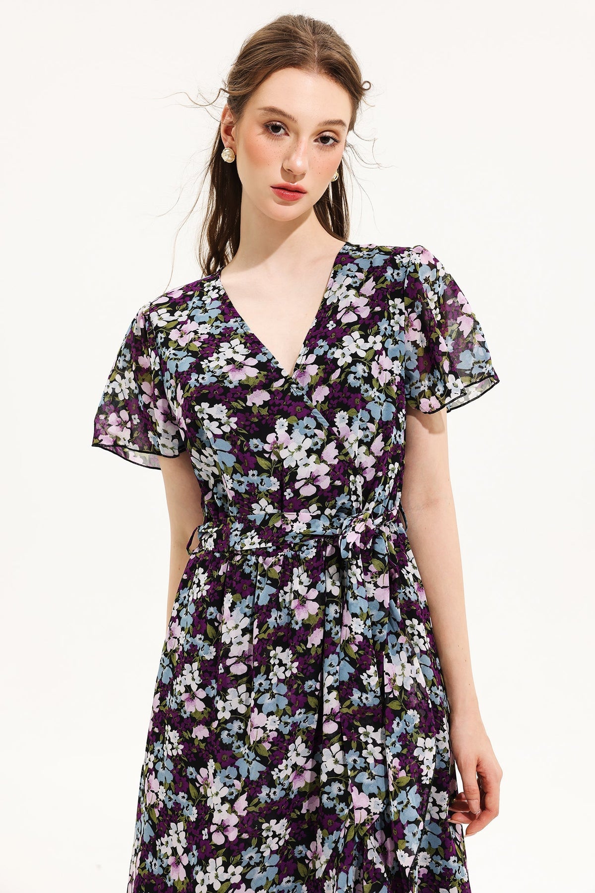 Floral V-Neck Short Sleeve Midi Dress White